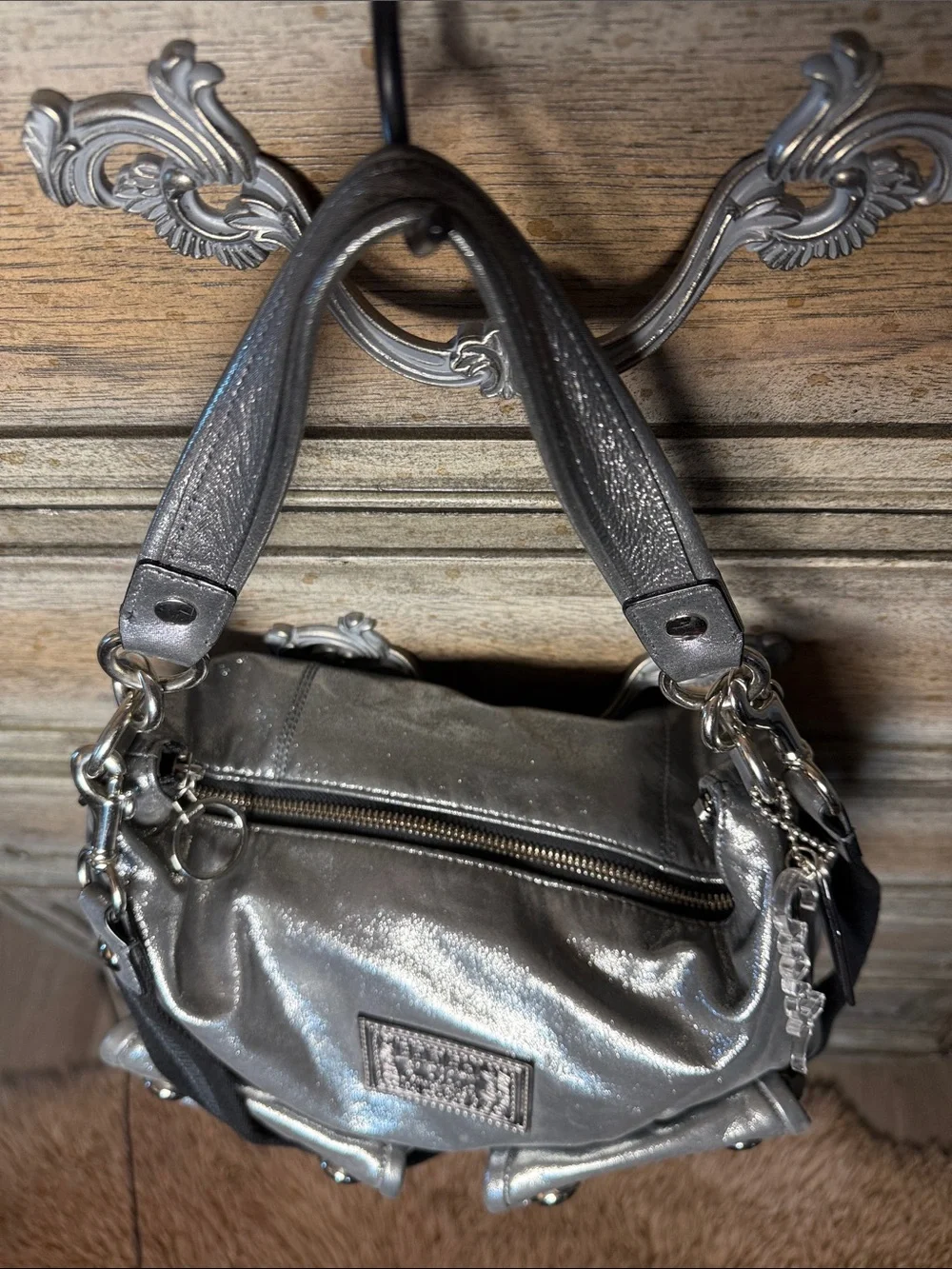 Vintage Y2K Coach Poppy Large Metallic Silver Bag with Front Pockets.  Like New.
